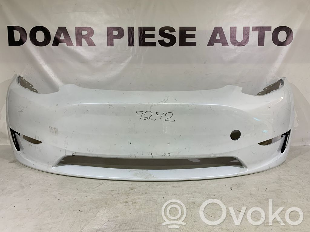 Tesla Model Y Передний бампер 