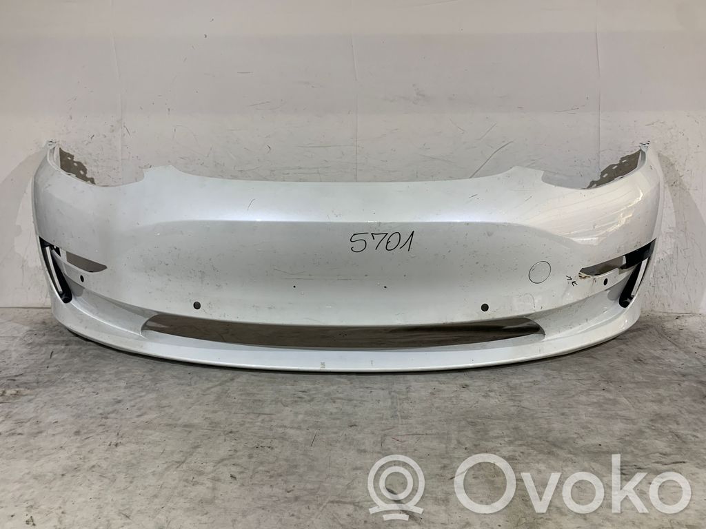 BMW 1 F40 Parachoques delantero 