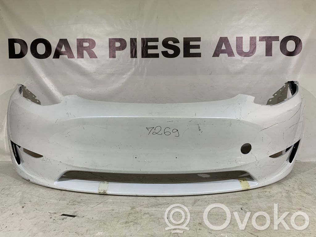 Tesla Model Y Передний бампер 