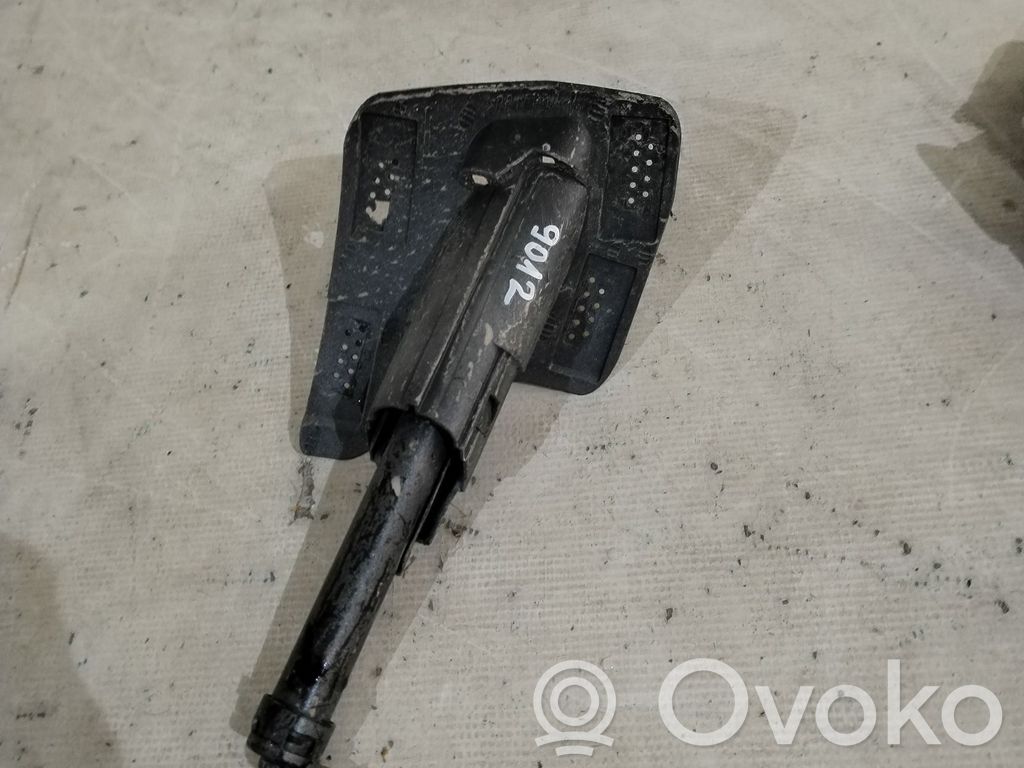 Opel Zafira C Headlight washer spray nozzle 