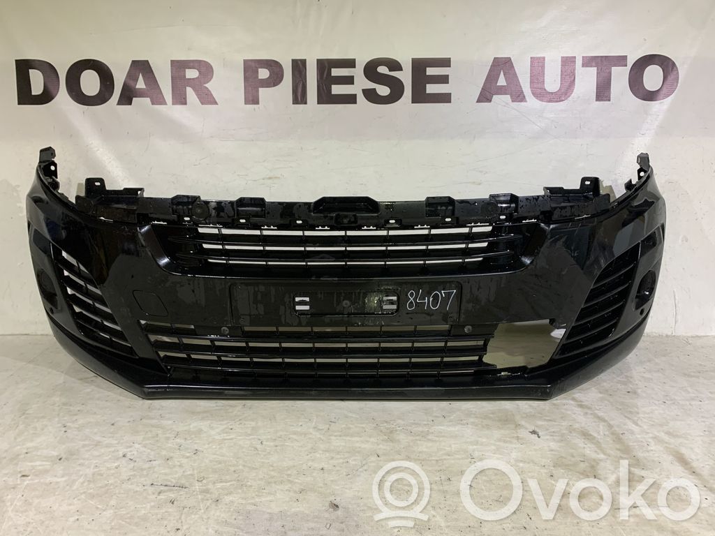 Opel Zafira Life Front bumper 