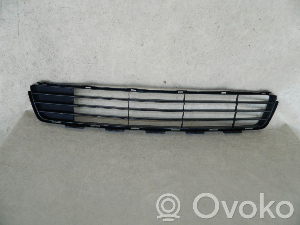 Toyota Yaris ACC Distronic radar sensor grill/trim 