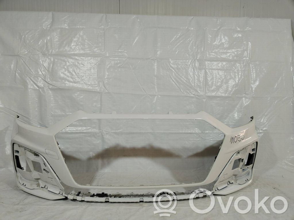Audi A1 Priekinis bamperis 