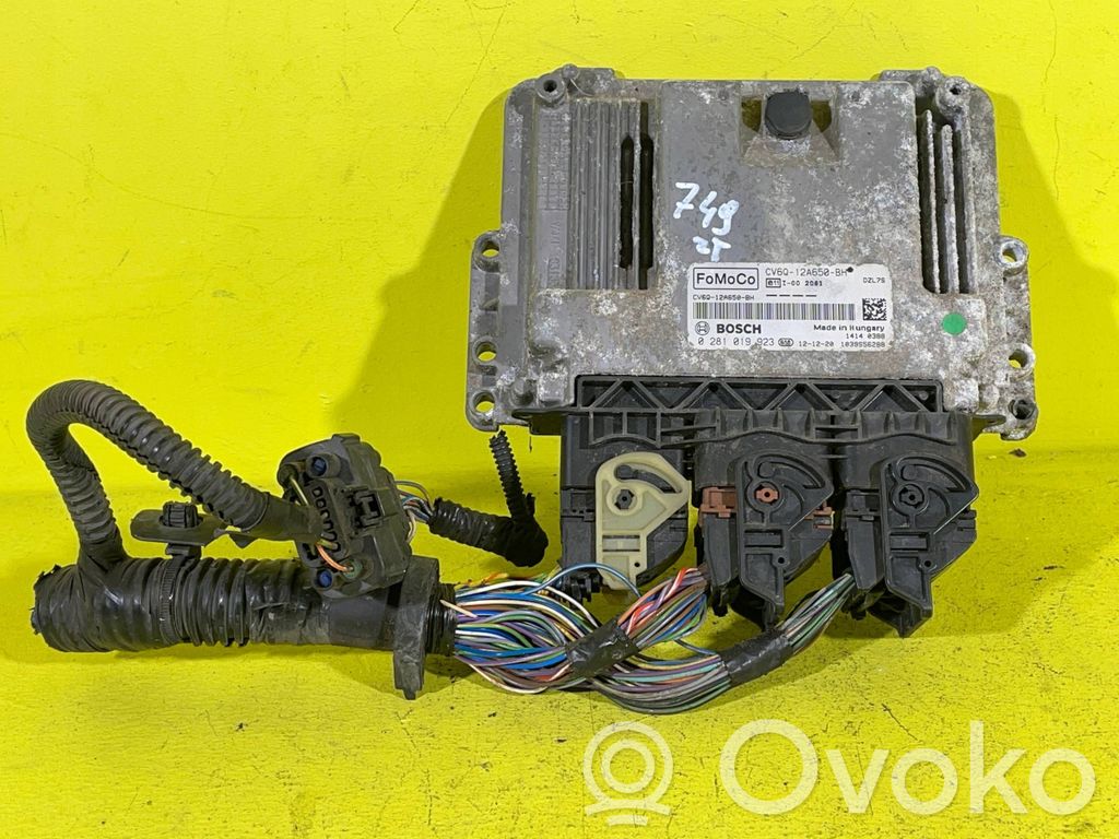Ford Focus Komputer / Sterownik ECU silnika 