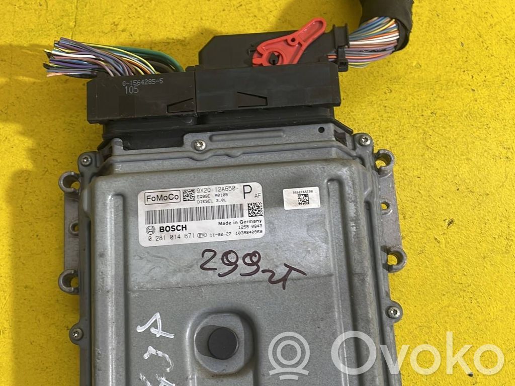 Jaguar XF X250 Engine control unit/module 