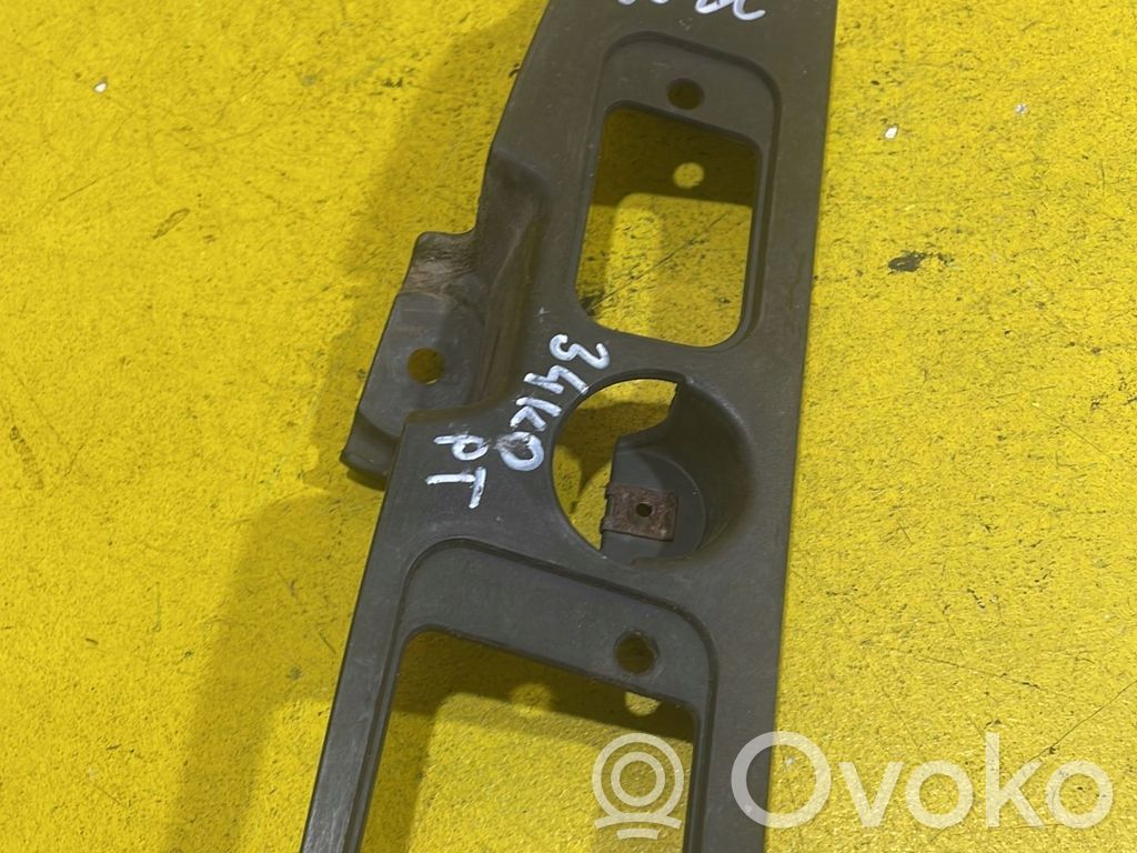 BMW X3 E83 Suport montare bară spate 