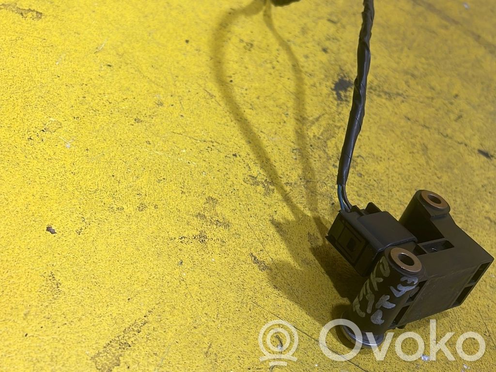 Airbag deployment crash/impact sensor   6977398,214KM,RZ3R1P3K3