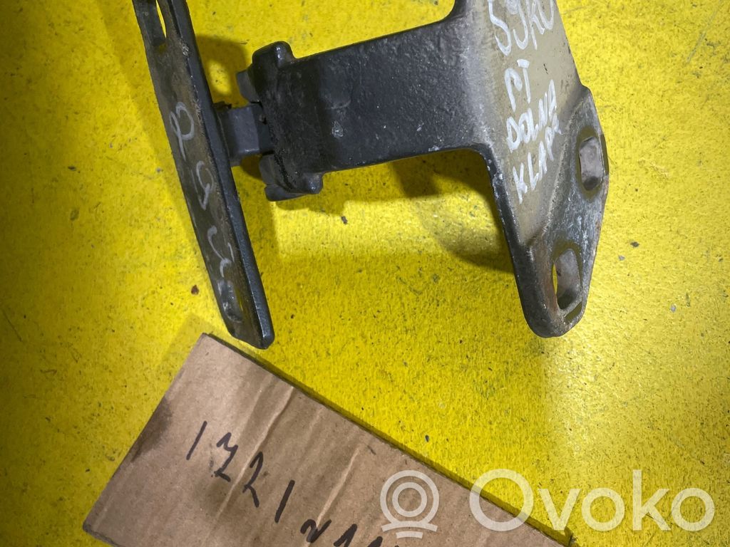 Tailgate hinge   Z2R11P2K8,214KM,ES7904