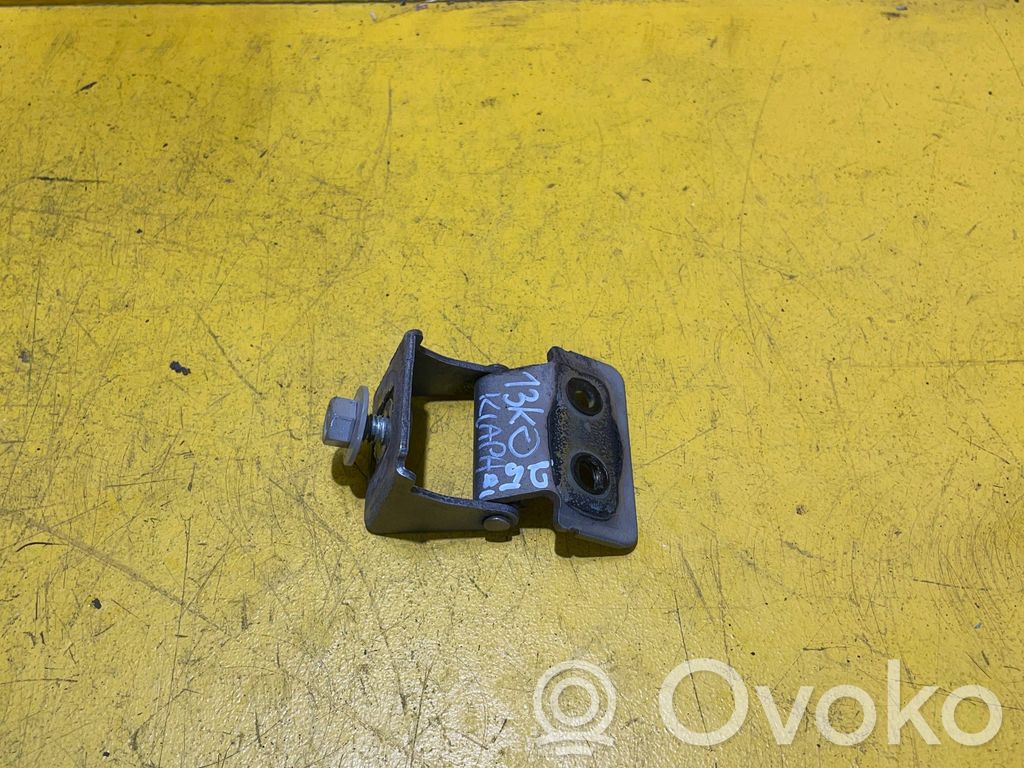 Tailgate/trunk/boot hinge