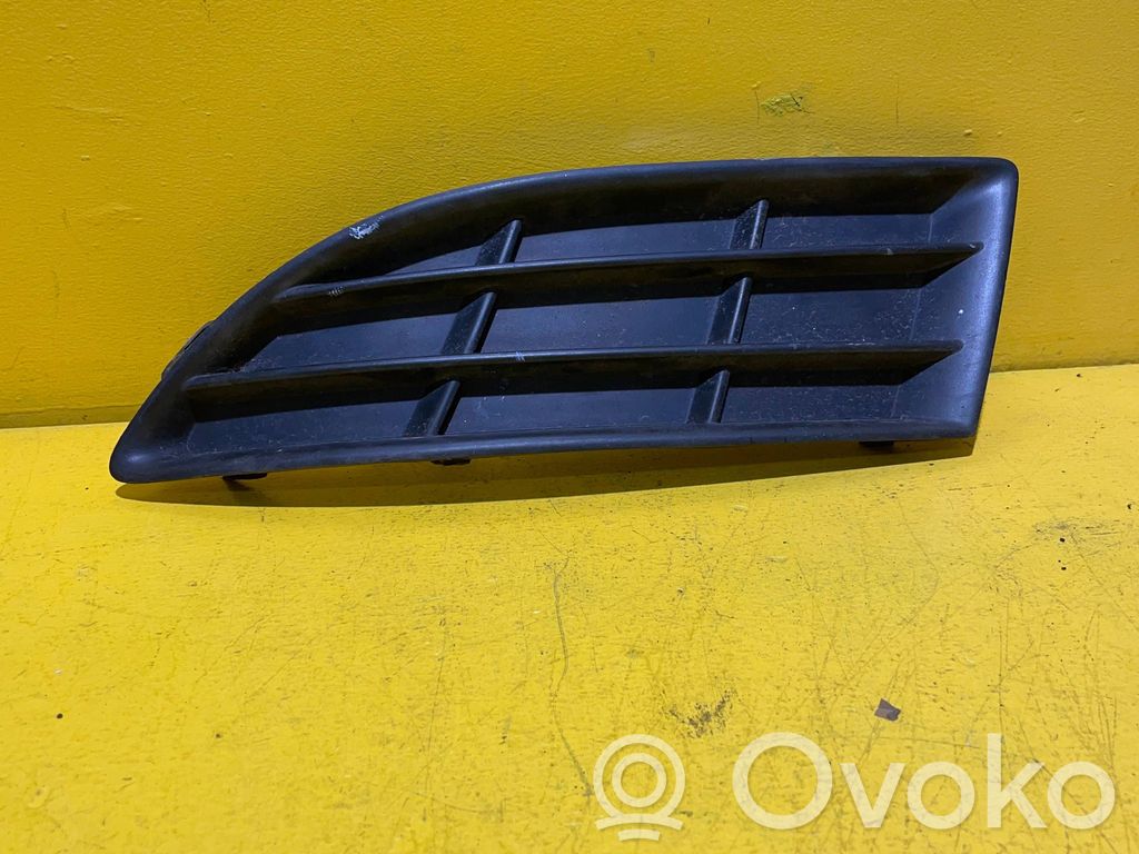 Skoda Fabia Mk2 (5J) Kratka dolna zderzaka przedniego 