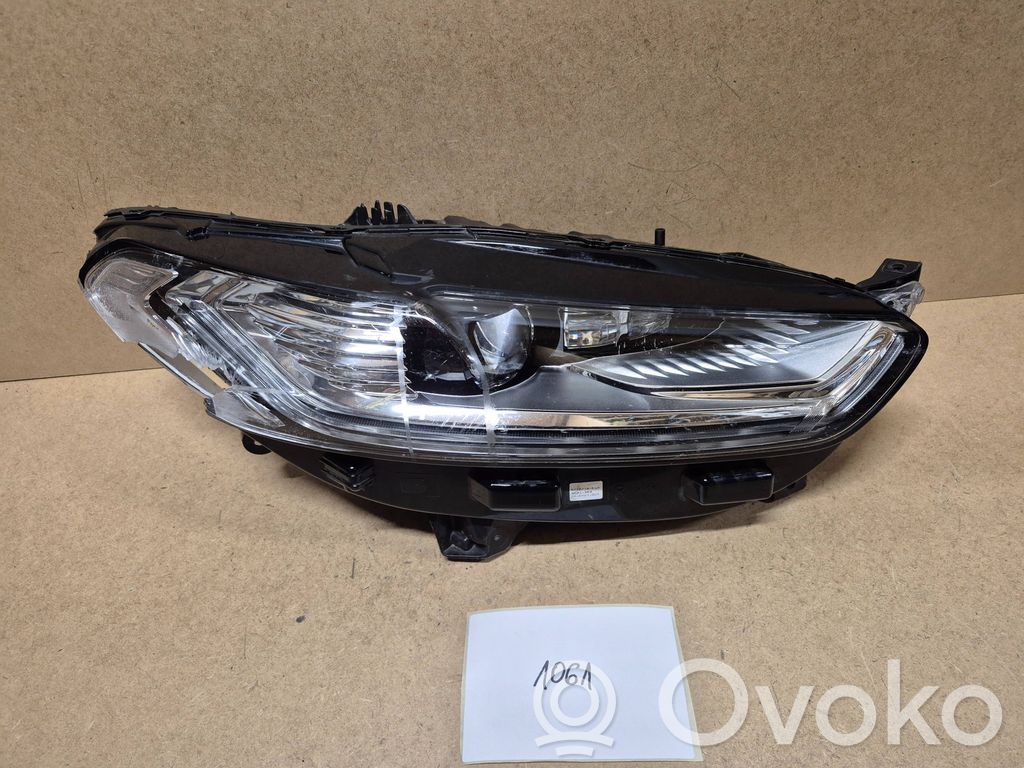 Ford Mondeo MK V Scheinwerfer 
