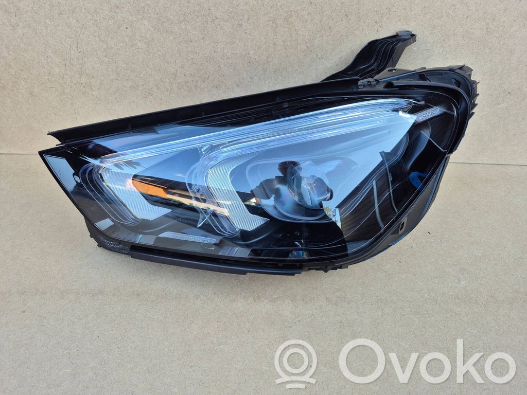 Mercedes-Benz GLE W167 Lampa przednia 