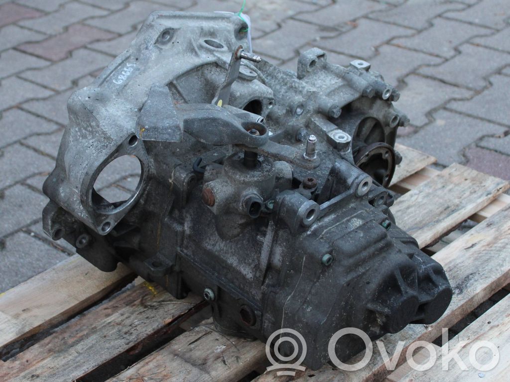 Audi A3 S3 8P Manualna 5-biegowa skrzynia biegów 