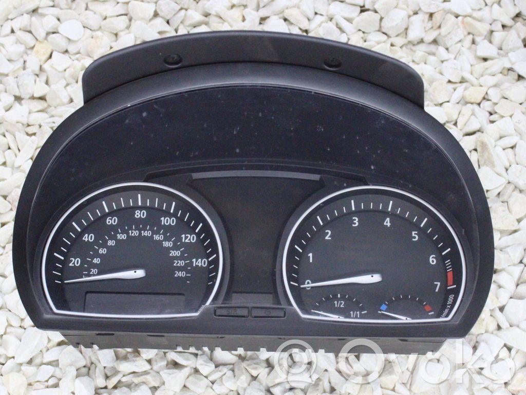 BMW X3 E83 Speedometer (instrument cluster) 