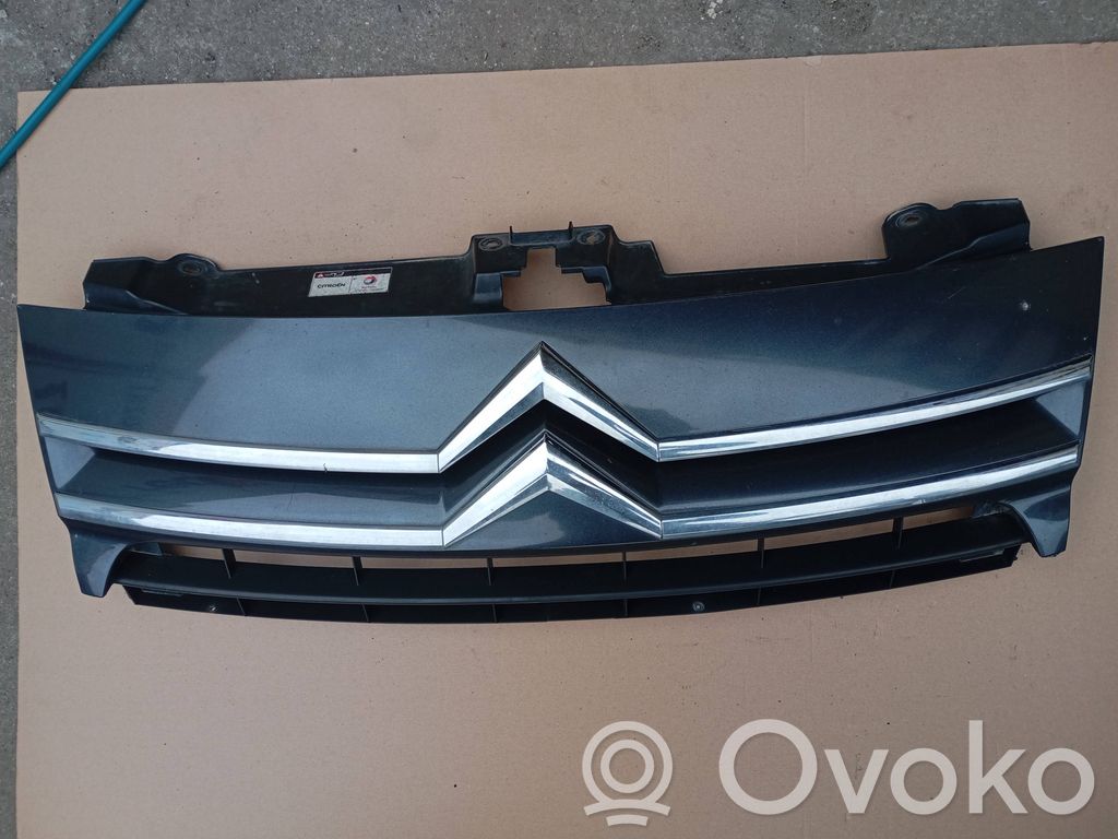Citroen Jumpy Grotelės priekinės 