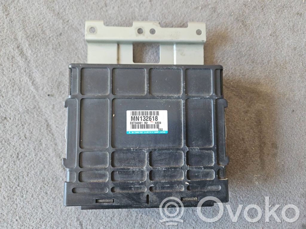 Engine control unit/module   MN132618,E6T34881H