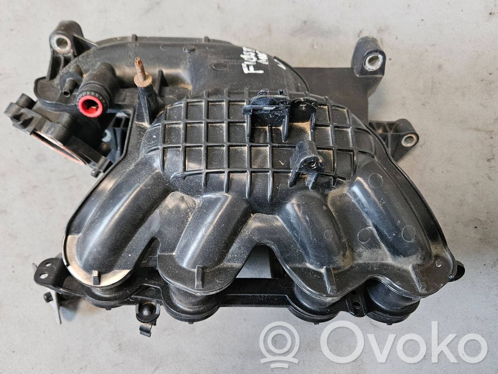 Ford Fiesta Intake manifold 