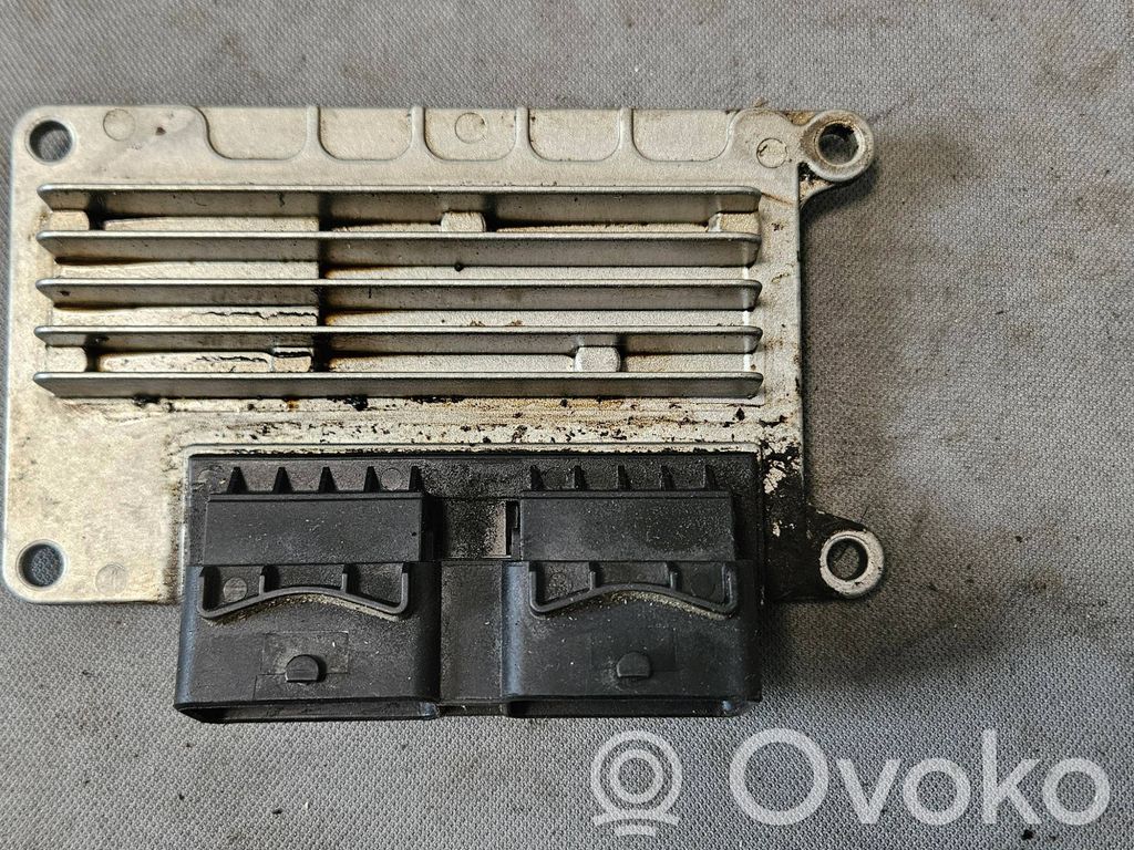 Renault Clio II Engine control unit/module 