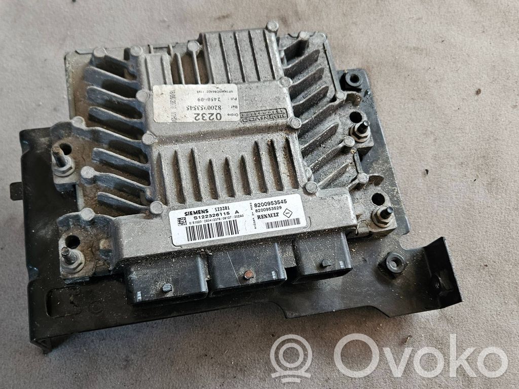 Renault Kangoo II Engine control unit/module ECU 