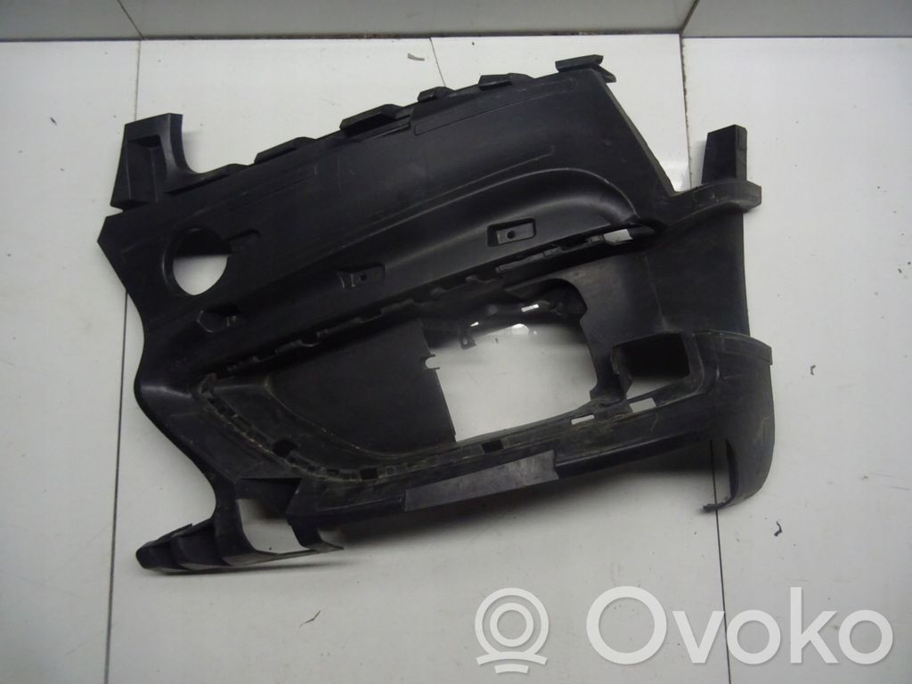 BMW 2 F45 Takapuskurin kannake 