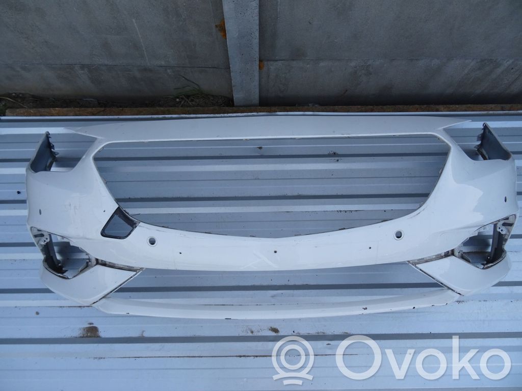 Opel Insignia B Priekinis bamperis 