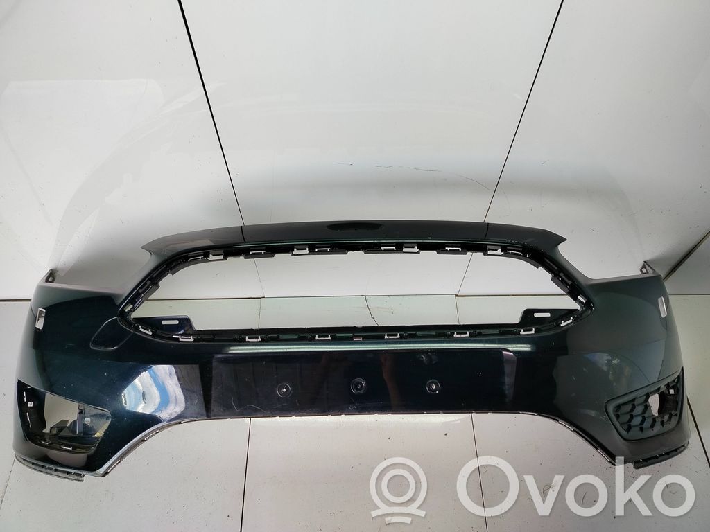 Ford Focus Parachoques delantero 