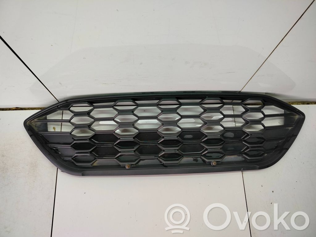 Kühlergrill   JX7B8200TA
