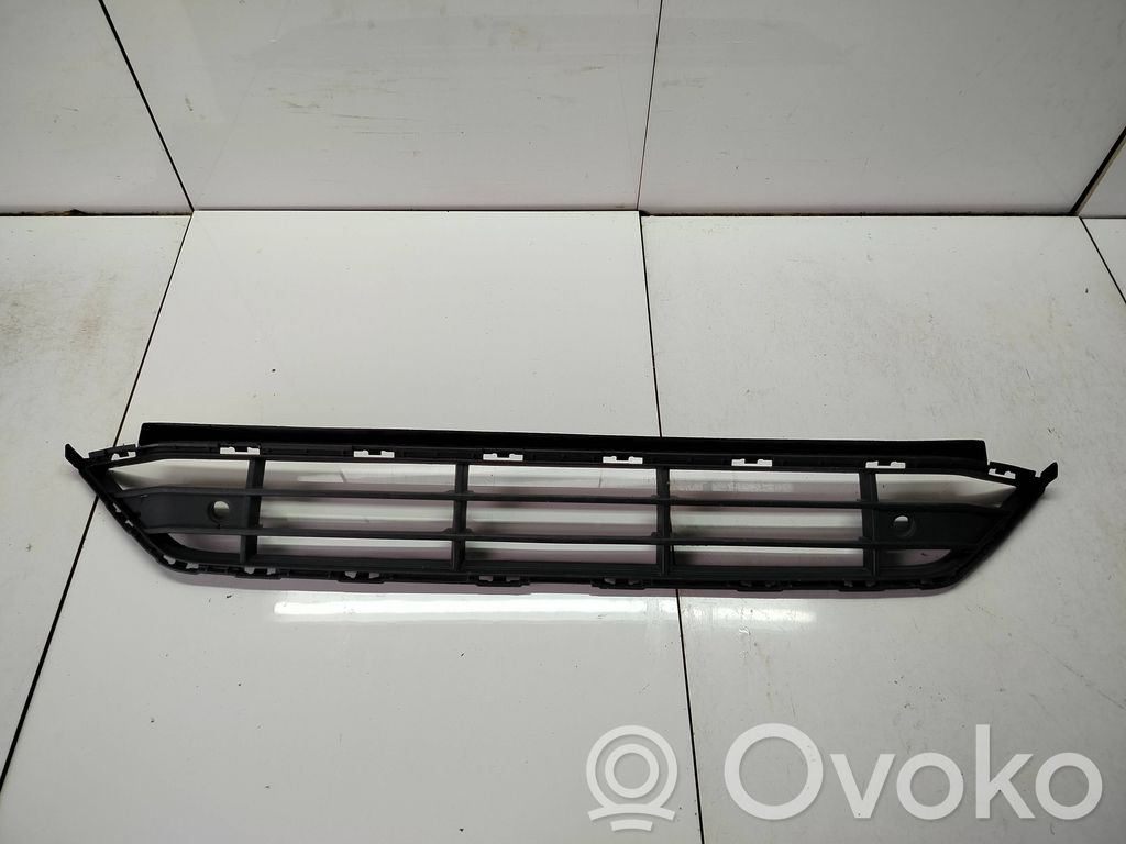 Volvo XC90 Kratka dolna zderzaka przedniego 