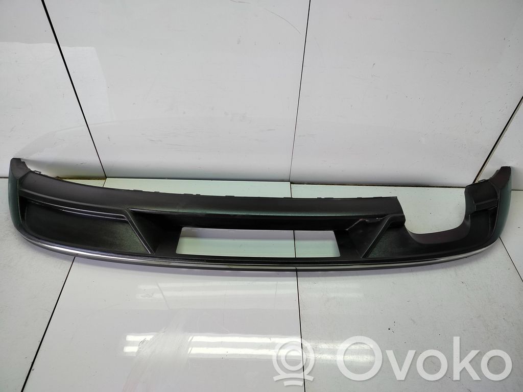 Audi A3 S3 8V Moldura inferior del parachoques trasero 
