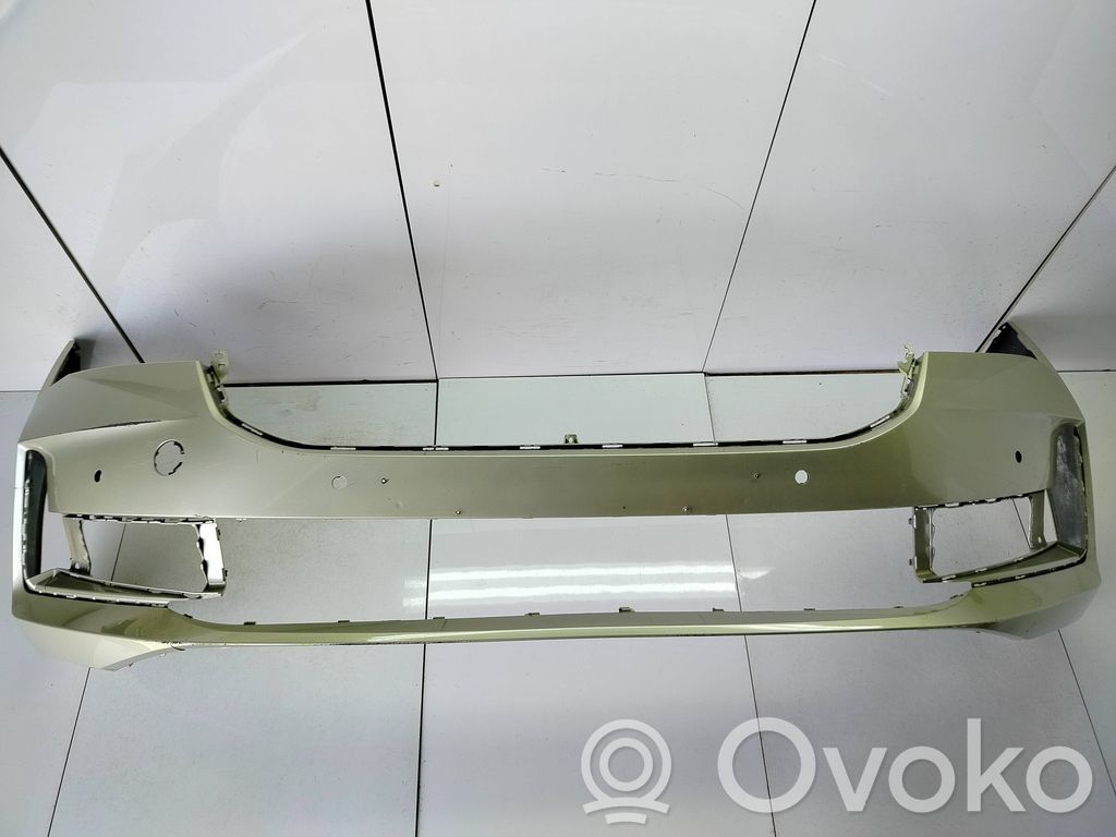 Skoda Superb B9 Parachoques delantero 
