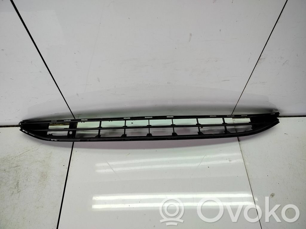 Front bumper lower grill   13432002