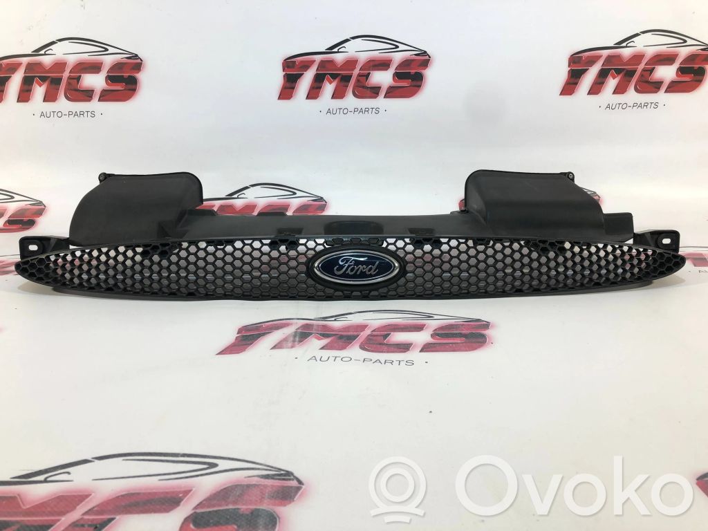 Ford Escort Front bumper upper radiator grill 