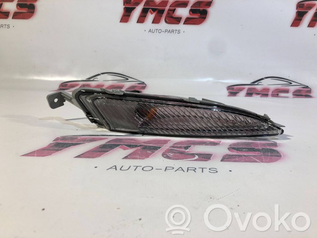 Opel Astra J Front indicator light 