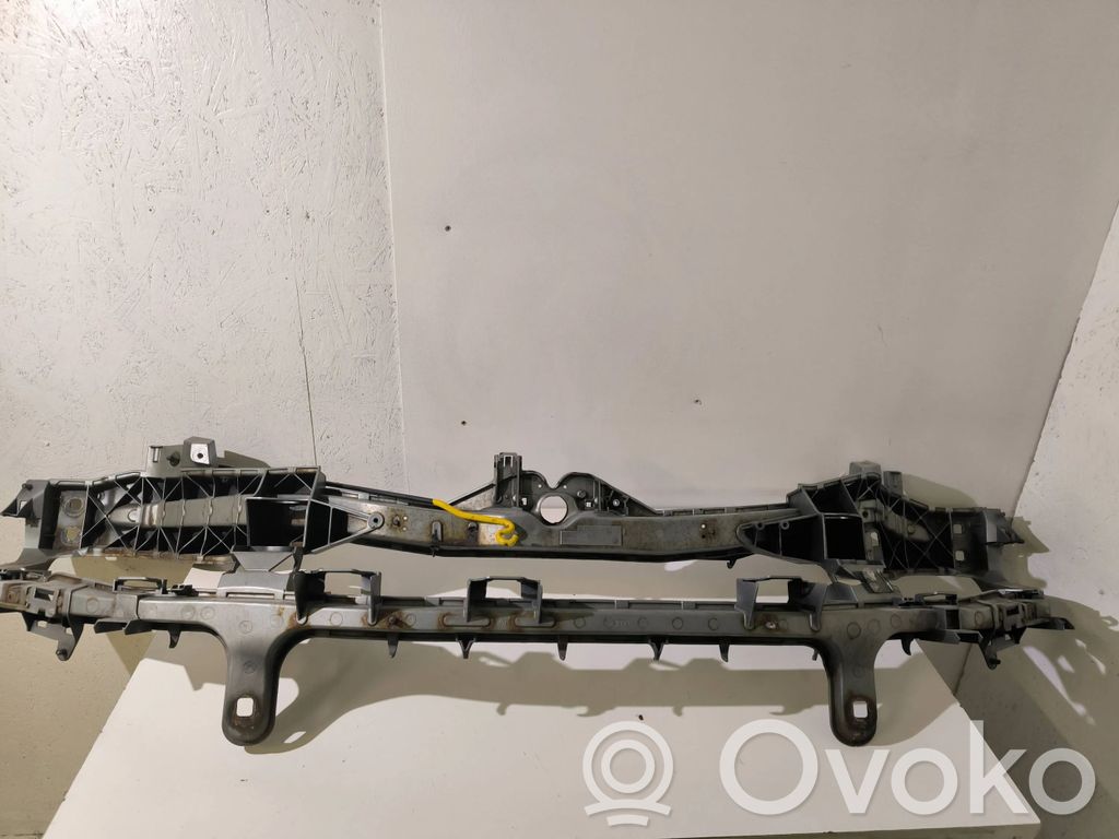 Ford Focus C-MAX Radiatorių panelė 