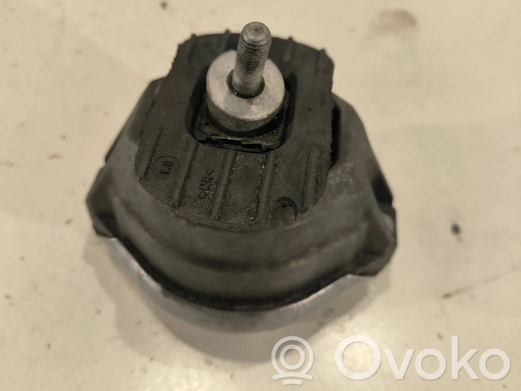 BMW 5 E60 E61 Supporto di montaggio del motore 