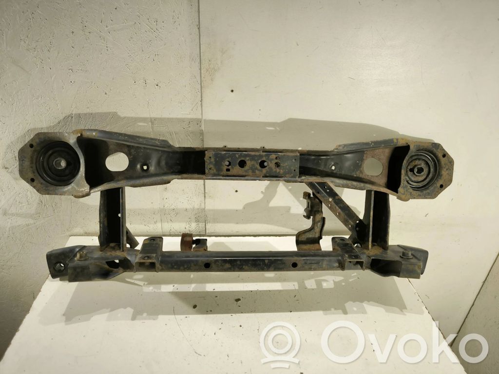 Volvo V50 Galinis traversas 
