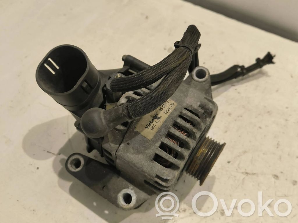 Volkswagen PASSAT B6 Alternator 