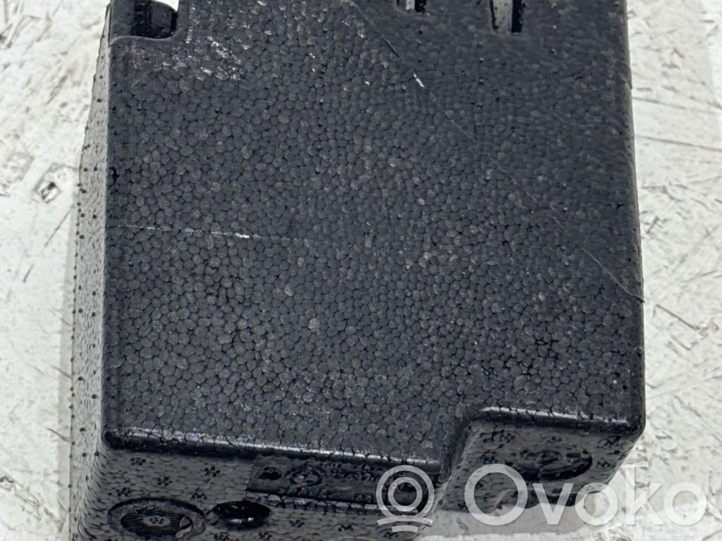 BMW 6 F12 F13 Kita salono detalė 