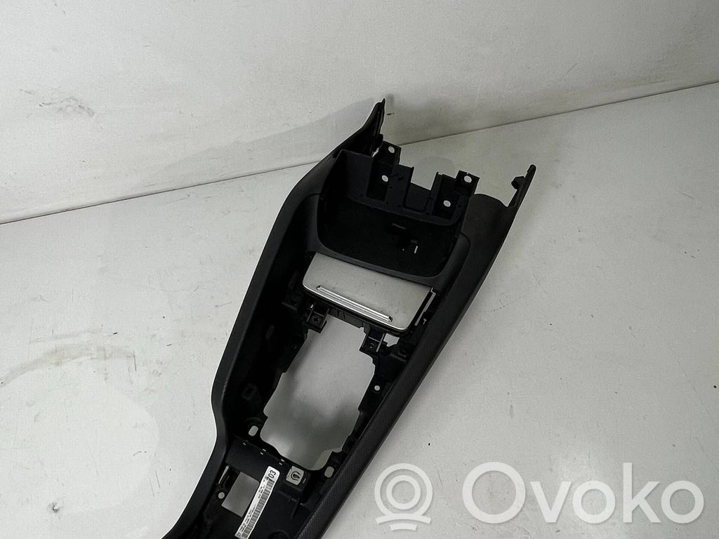 Audi TT TTS Mk2 Otros elementos de la consola central (túnel) 