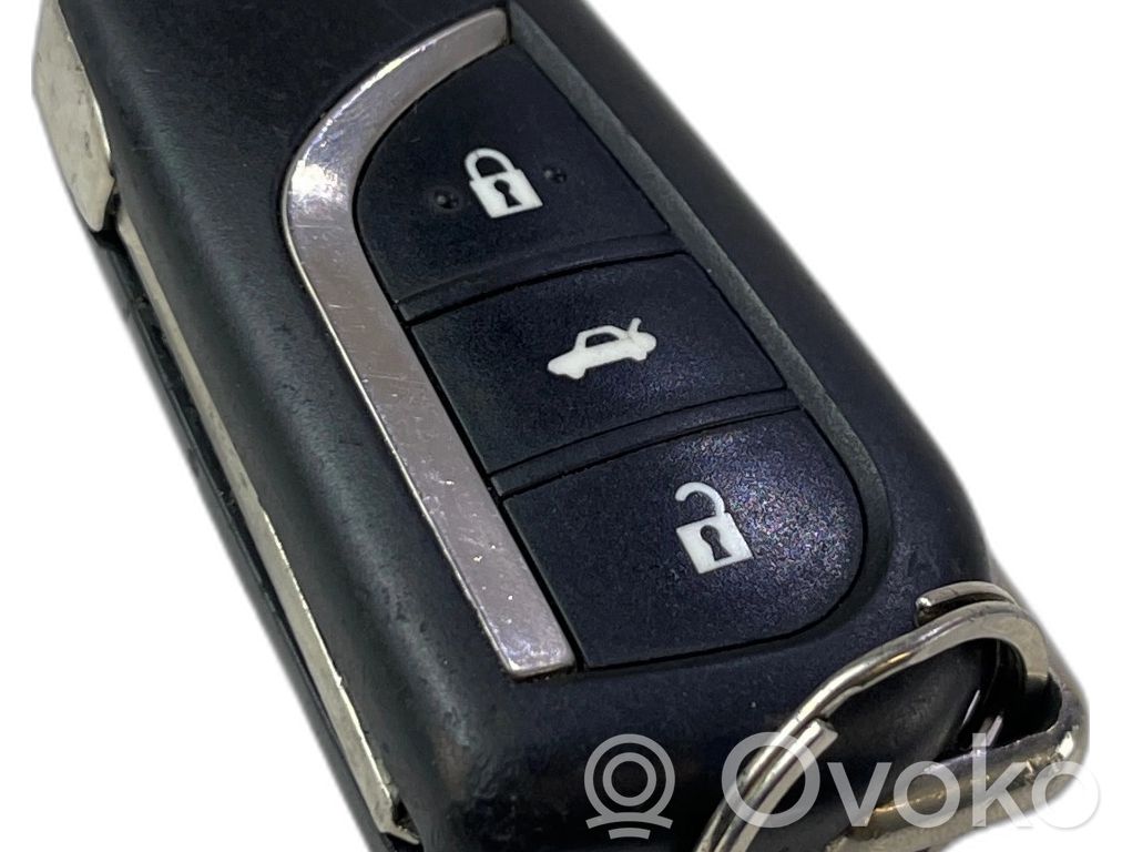 Toyota Avensis T270 Ignition lock 