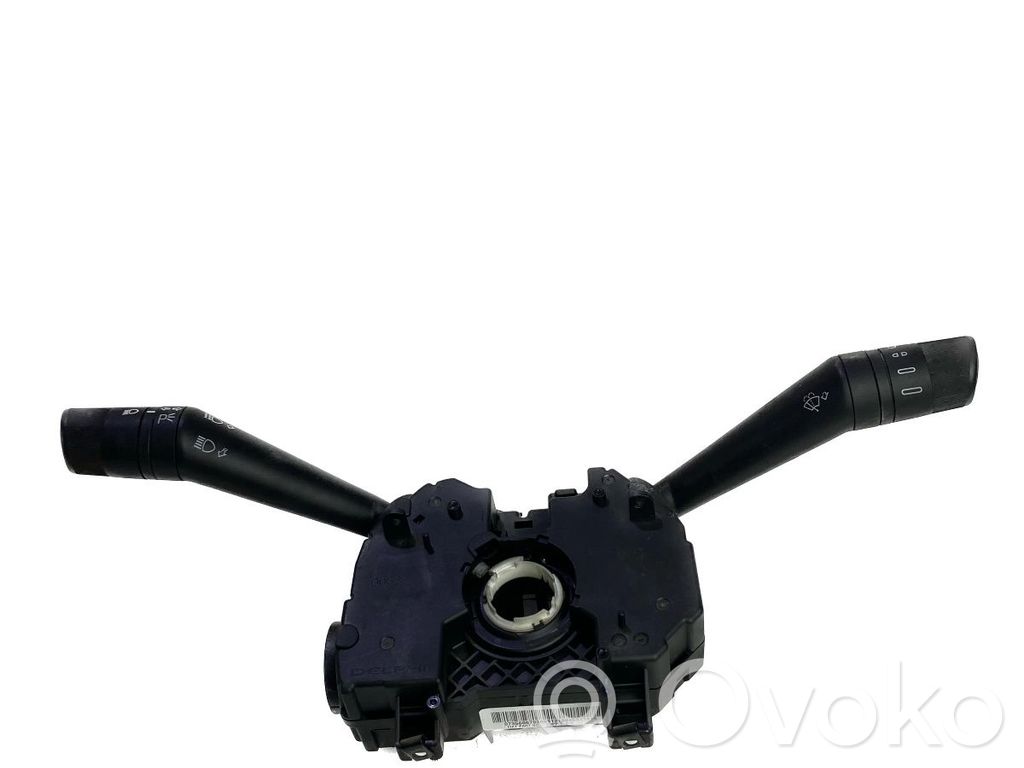 Fiat Doblo Autres commutateurs / boutons / leviers 