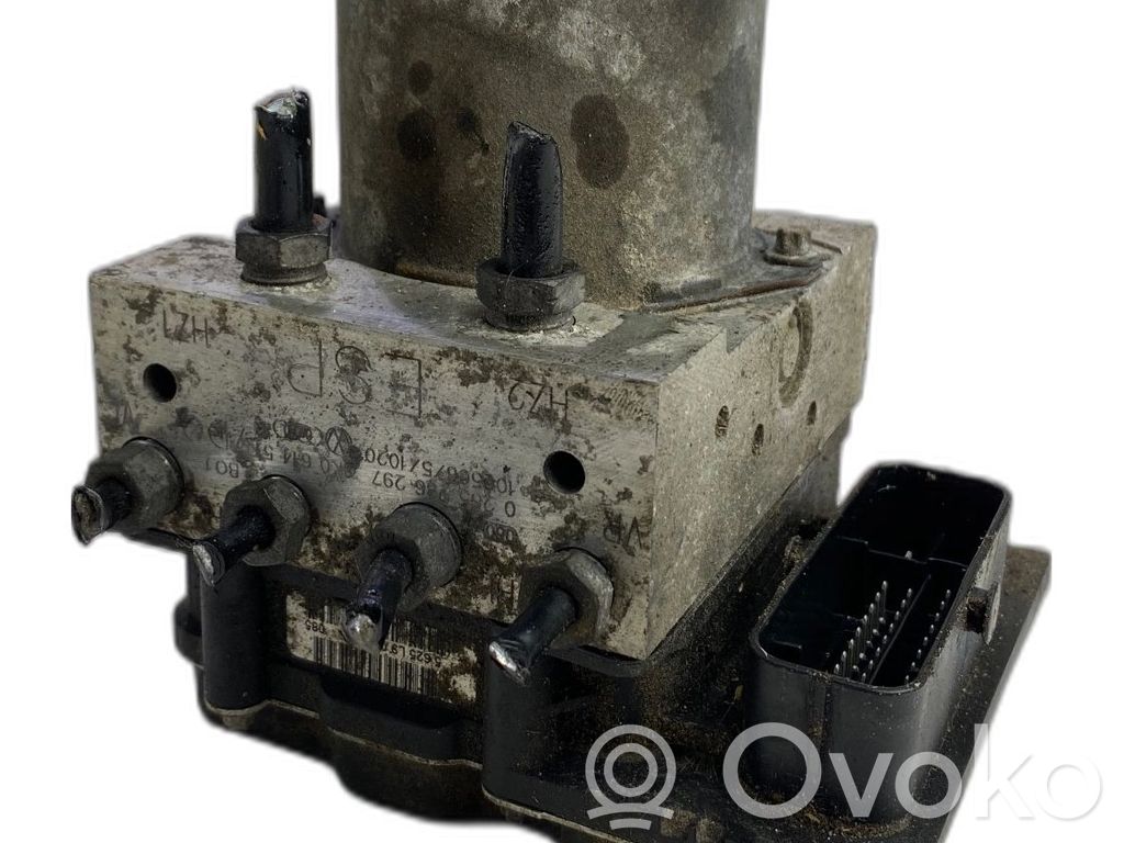 Audi A4 S4 B8 8K Główny cylinder hamulca 