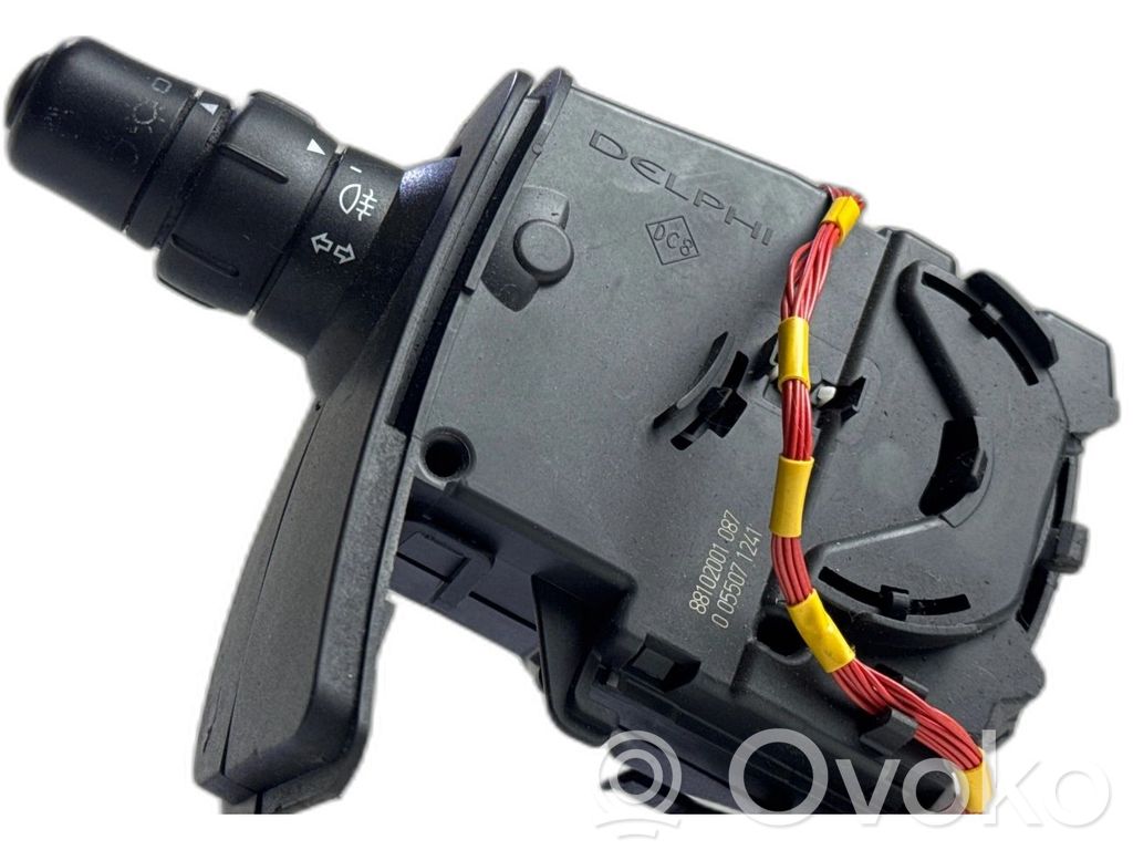 Renault Clio III Autres commutateurs / boutons / leviers 