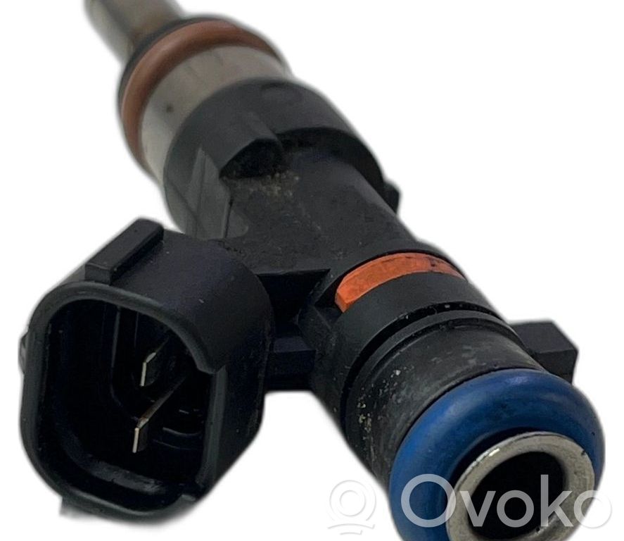 Renault Captur Fuel injector 