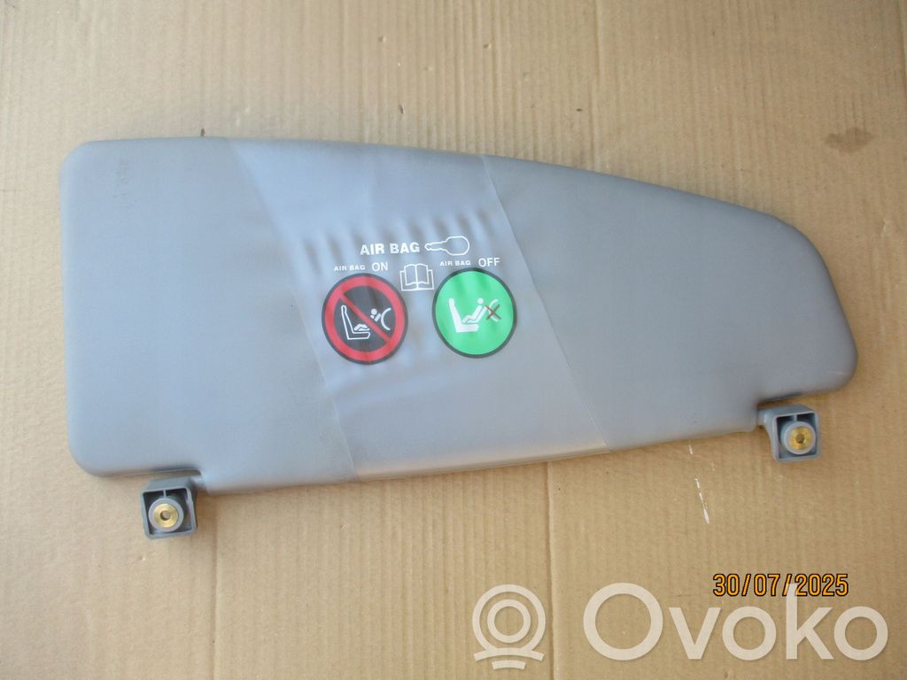 Fiat Doblo Saulessargu panelis 