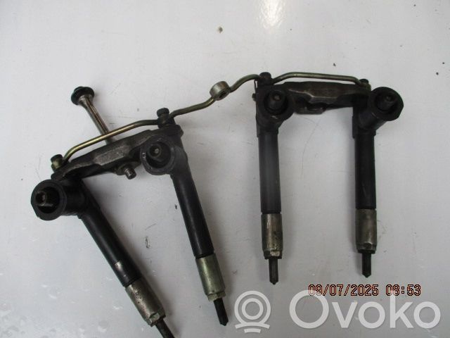 Inyector de combustible   90400247,OPELFRONTERB
