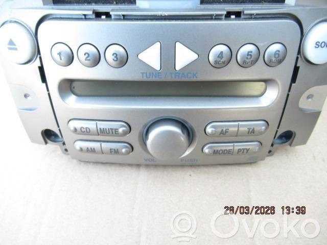 Daihatsu Sirion Radio/CD/DVD/GPS-pääyksikkö 