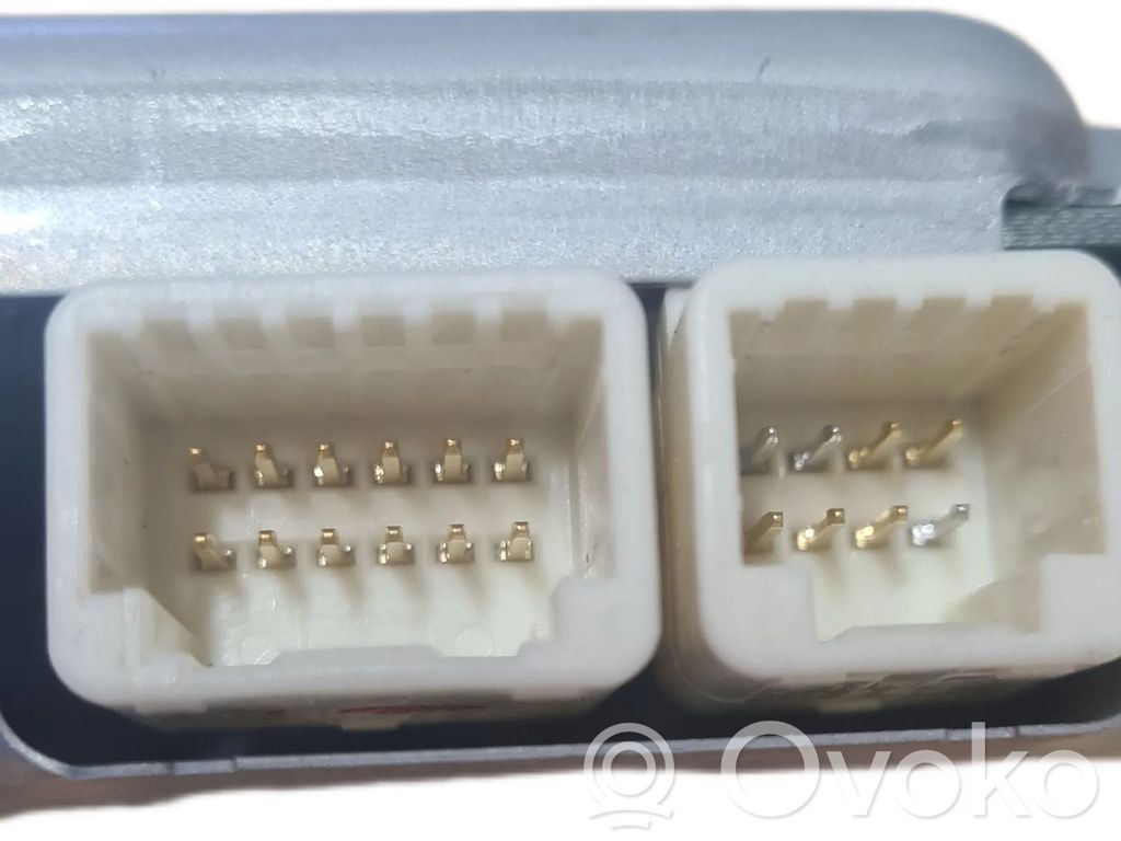 Toyota Prius (XW30) Batterie-Steuermodul 