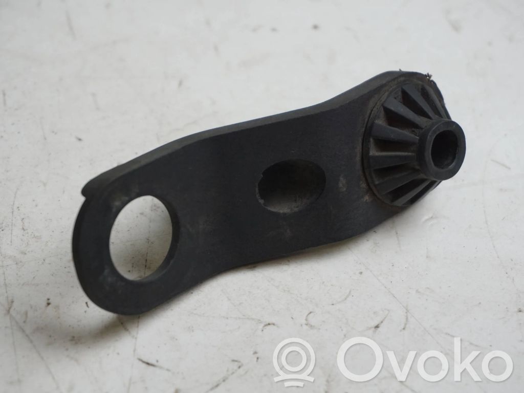 Saab 9-5 Radiator mount bracket 