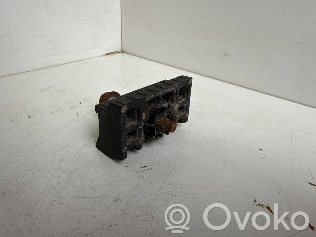 Saab 9-3 Ver2 Battery bracket 